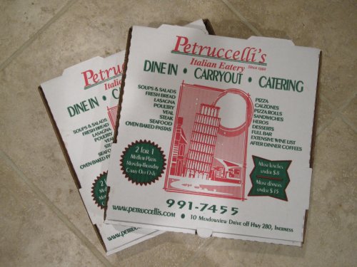 Pizza at Petruccellis